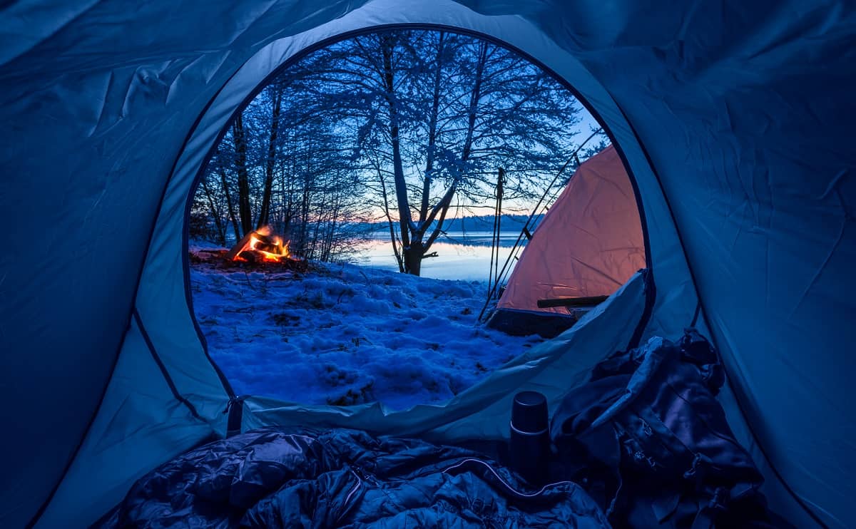 How to Stay Warm When Camping in a Tent